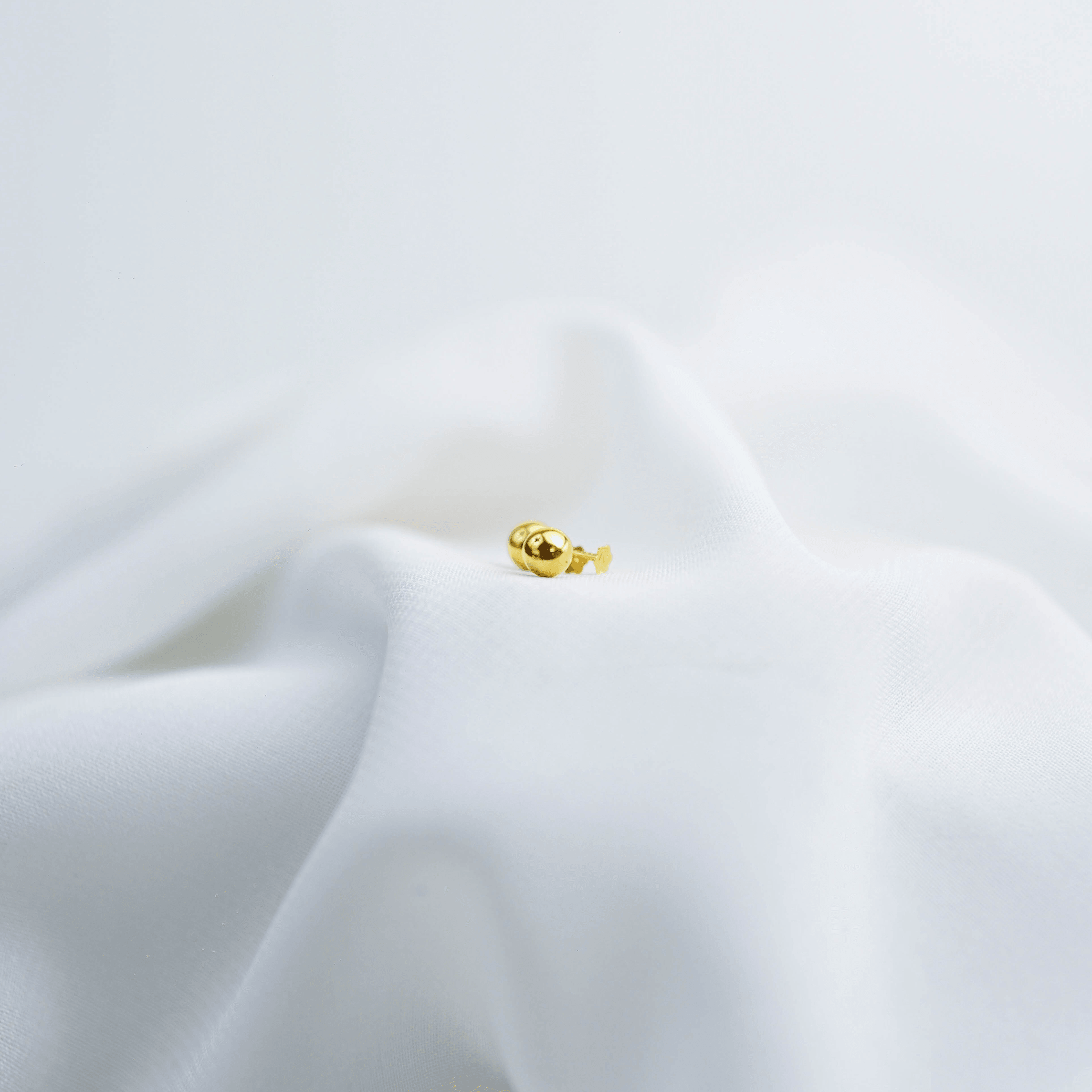 Gold sphere ball studs - AlShaikh Jewellers