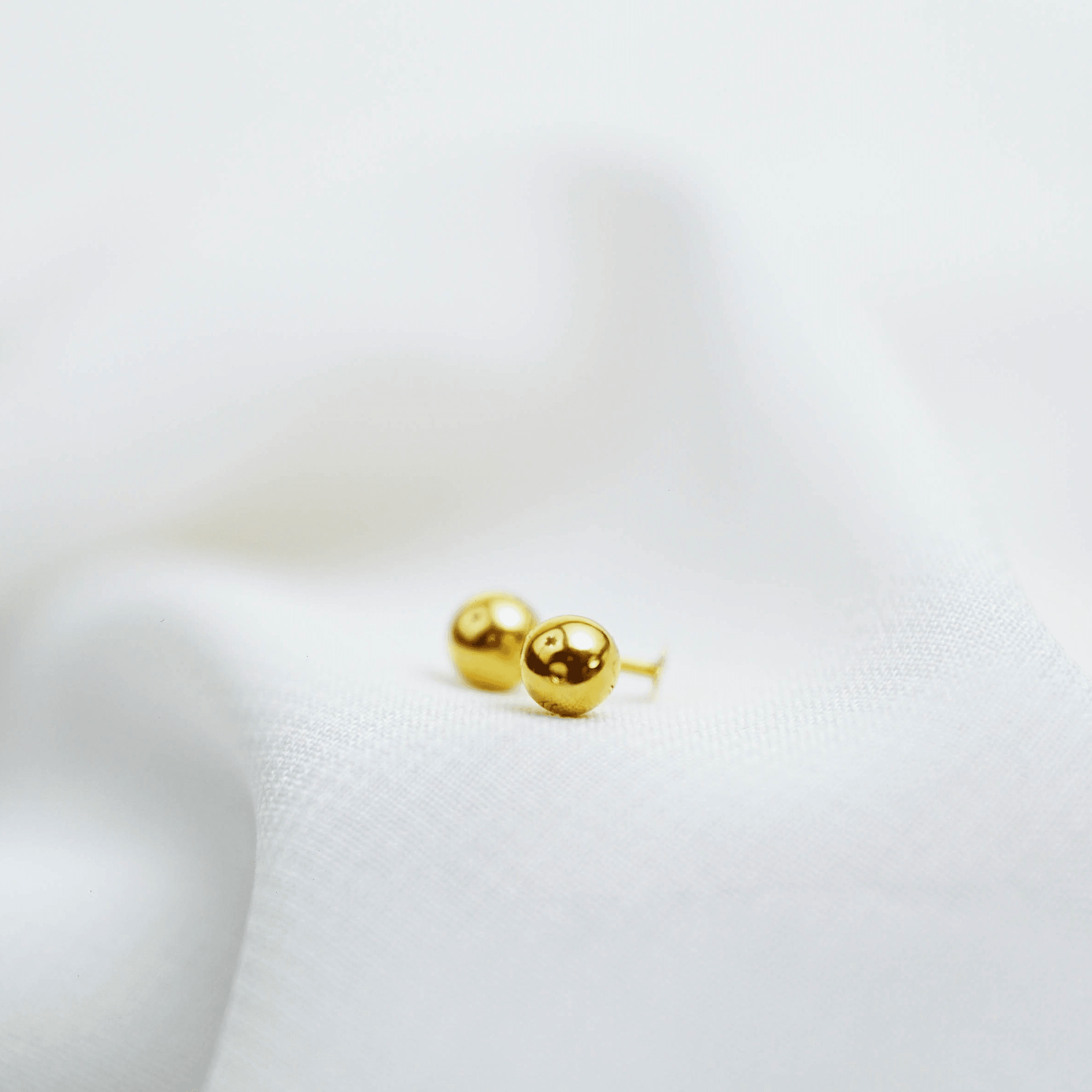 Gold sphere ball studs - AlShaikh Jewellers