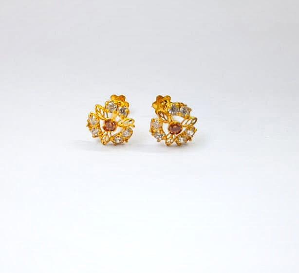 Dainty Flower Gold Studs